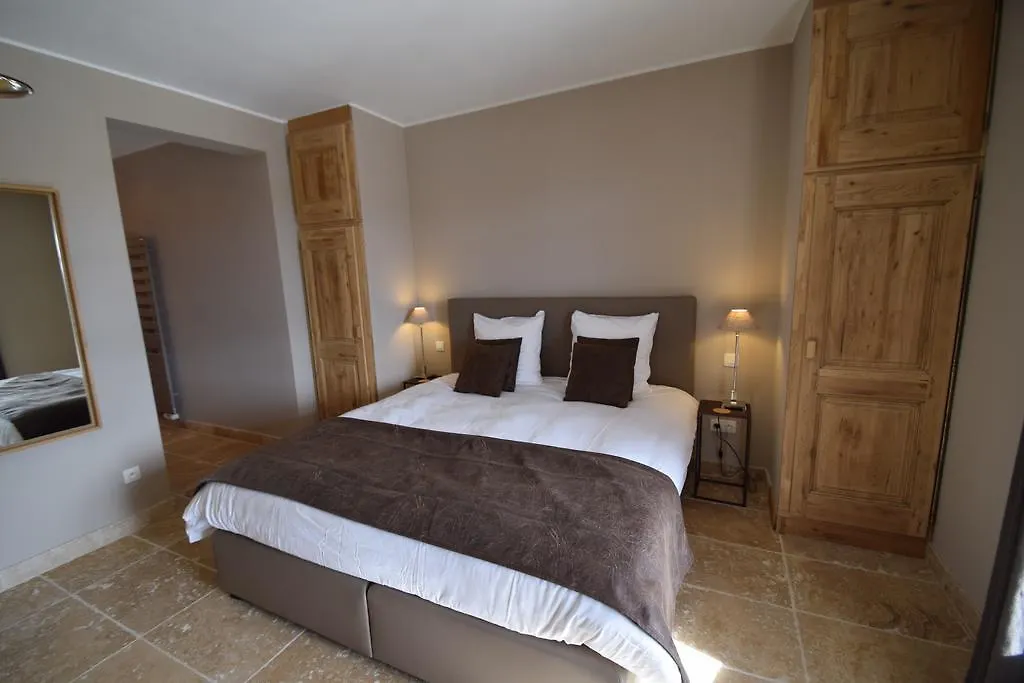 Maison Bertine Bed & Breakfast Tourves