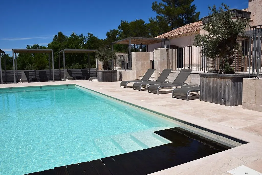 Maison Bertine Bed & Breakfast Tourves 0*,  France