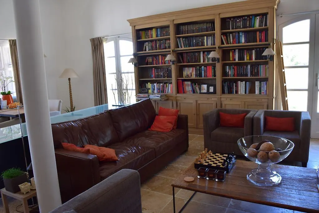 Maison Bertine Bed & Breakfast Tourves France